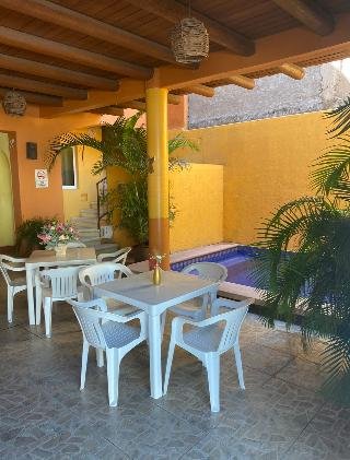 Hotel Amueblados las Salinas