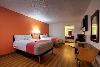 Super 7 Inn By OYO Tupelo Hwy 178