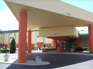 A Victory Inn and Suites