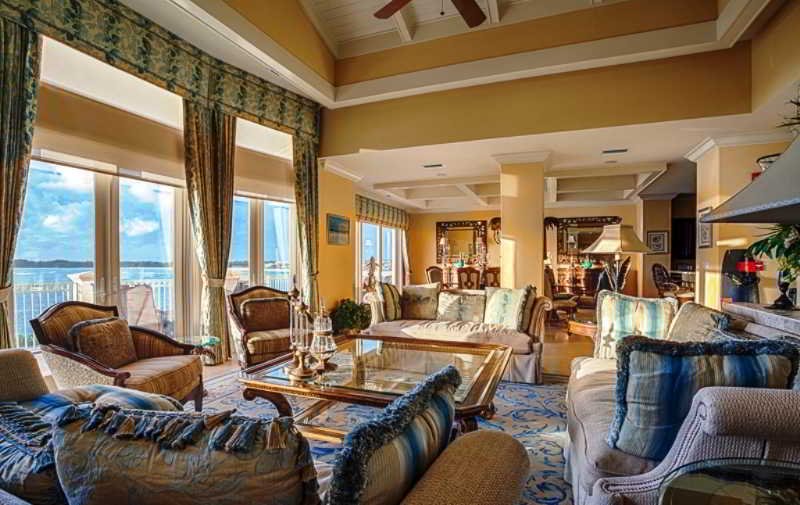 Grand Isle Resort & Residences