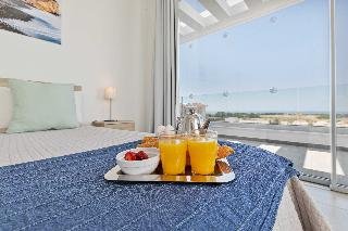 Sea Point Villas Coral Bay