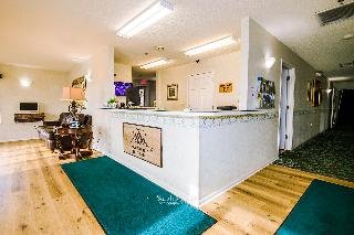 Mountain Host Motor Inn