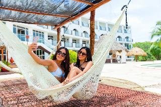 Uxmal Resort Maya