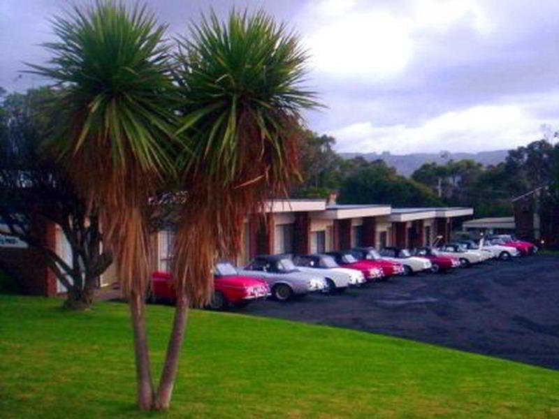 Marengo Motel