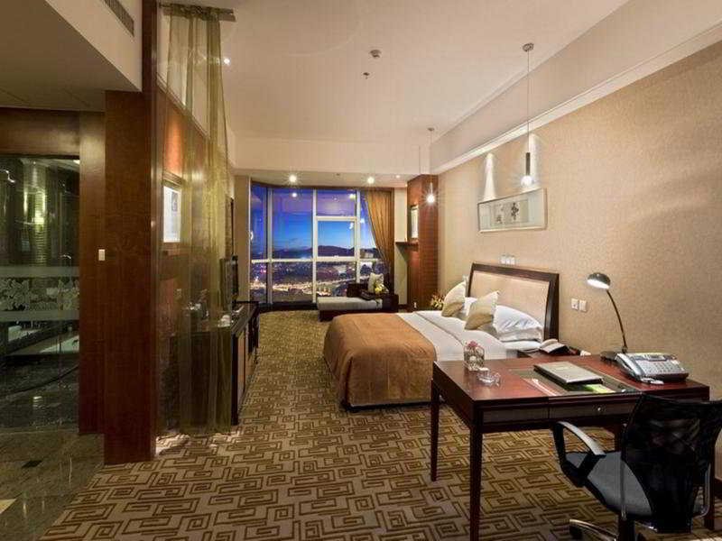 Empark Grand