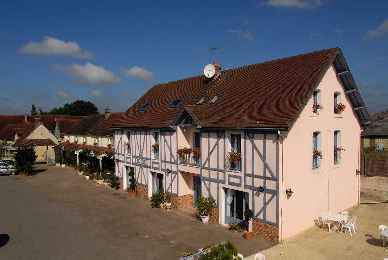Hotel Aux Maisons