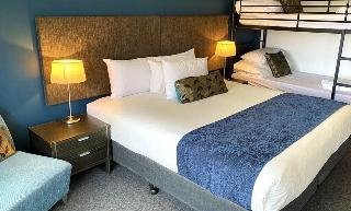 Golden Age Motor Inn