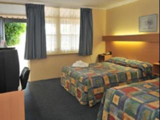 Windsor Motel