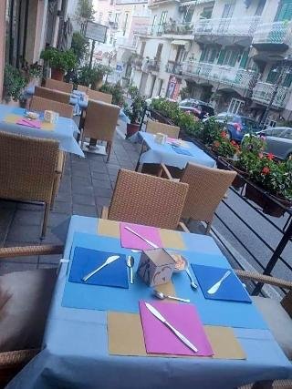 Hotel Caporal