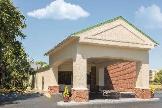 Days Inn by Wyndham Mt Pleasant-Charleston-Patriots Point