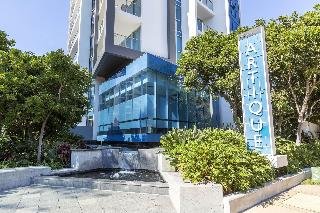 Artique Resort Surfers Paradise