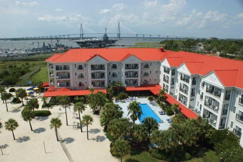 Charleston Harbor Resort & Marina