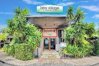 Bay Village Tropical Retreat