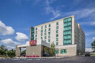 Clarion Suites Central