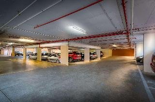 Best Western Plus Travel Inn Carlton