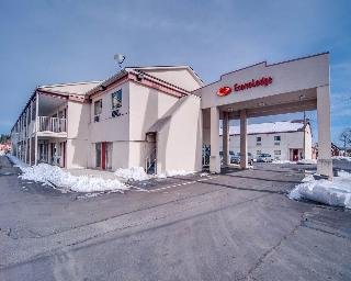 Econo Lodge East