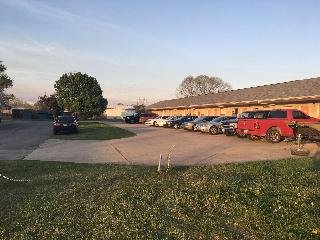 Suite 16 Motel