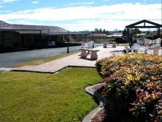 Clansman Motel