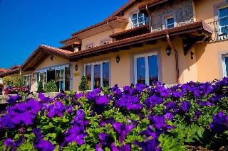 Villa Carolina Golf & Resort
