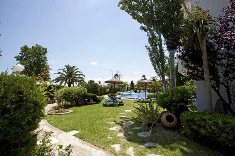 Cabot Las Velas Apartments