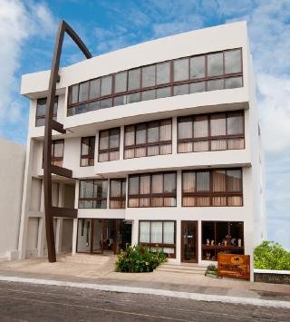 Isla Sol Galápagos by Hotel Solymar
