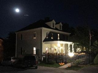 Andor Wenneson Inn