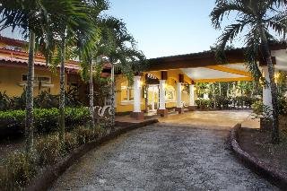 Las Olas Beach Resort