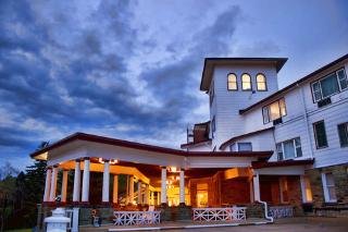 Historic Summit Inn Resort