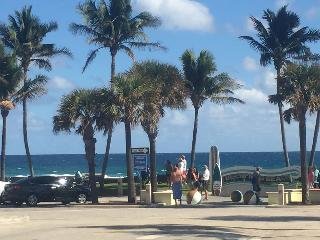 925 Ocean Resort