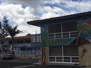 925 Ocean Resort