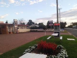 Century Motor Inn