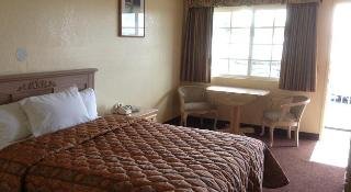 BeachWay Inn