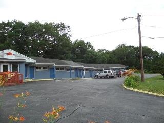 Budget Inn - Dayville