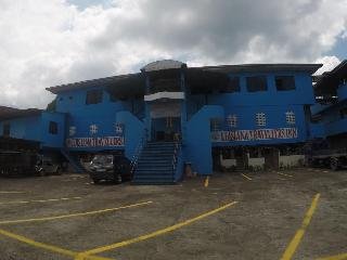 RedDoorz Plus near Municipality of Luisiana Laguna