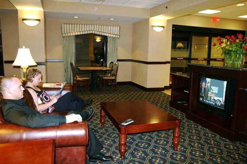 Hampton Inn Maysville