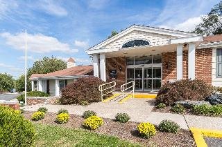 Quality Inn & Suites Hotel West Chester