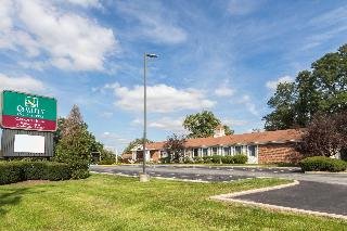 Quality Inn & Suites Hotel West Chester