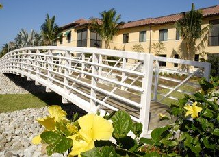 The Cottages at Naples Bay Resort