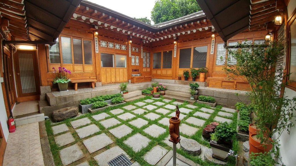 Bukchon Sosunjae Guesthouse