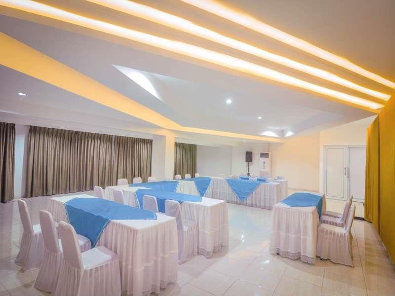 Hotel Candiview Semarang