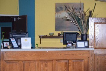 Regency Inn and Suites