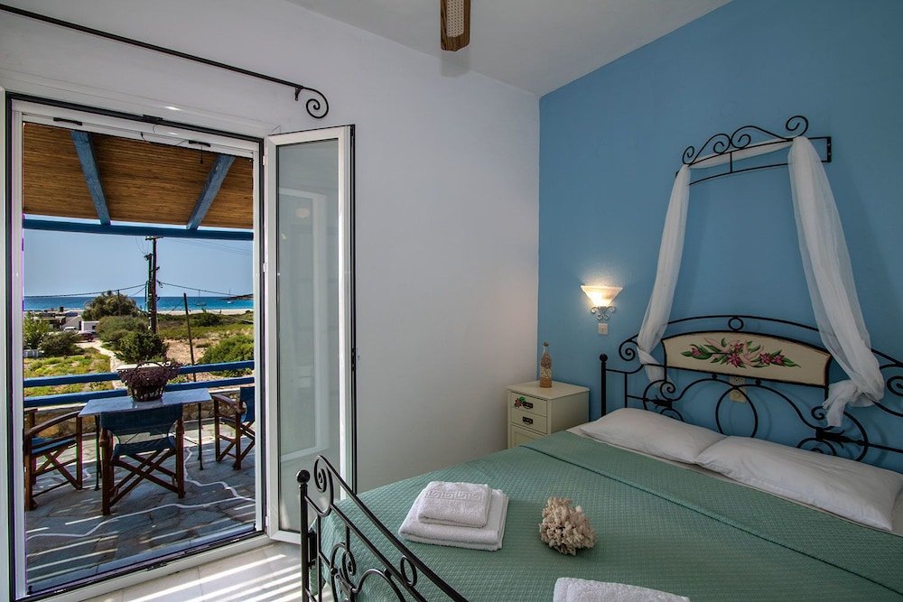 Dimitris Rooms