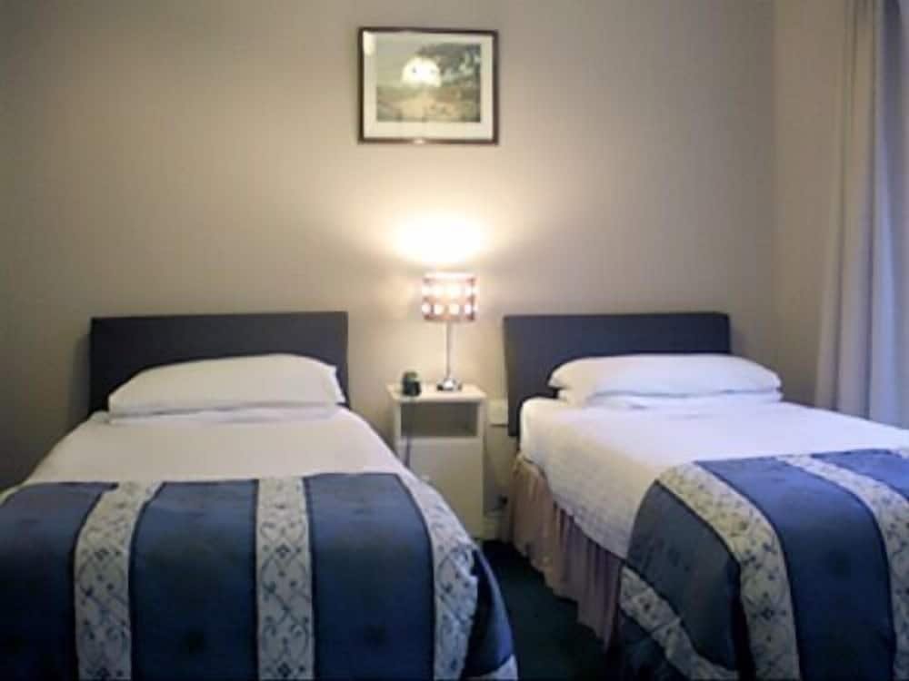 Ilenroy House B&B