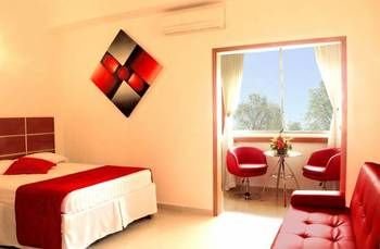 Optimum Hotel