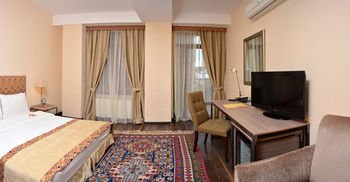 Florimon Hotel