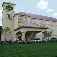 La Quinta Inn & Suites by Wyndham Norfolk Airport