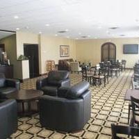 La Quinta Inn & Suites by Wyndham Indianapolis South
