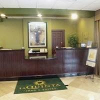 La Quinta Inn & Suites by Wyndham Indianapolis South