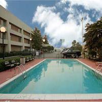 La Quinta Inn & Suites Columbia NE - Fort Jackson