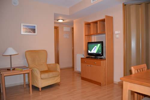 Aparthotel Suites Huesca